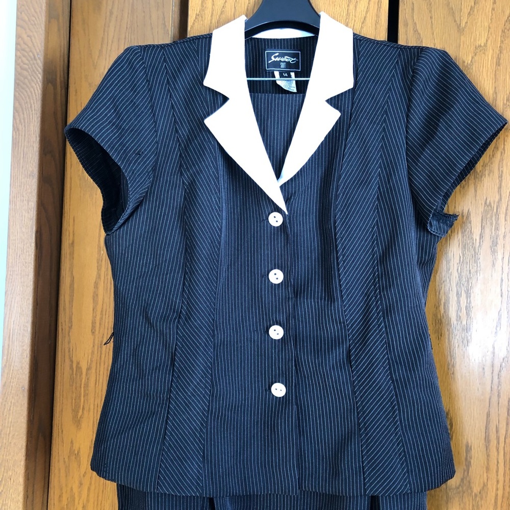 Sweet Skirt Suit